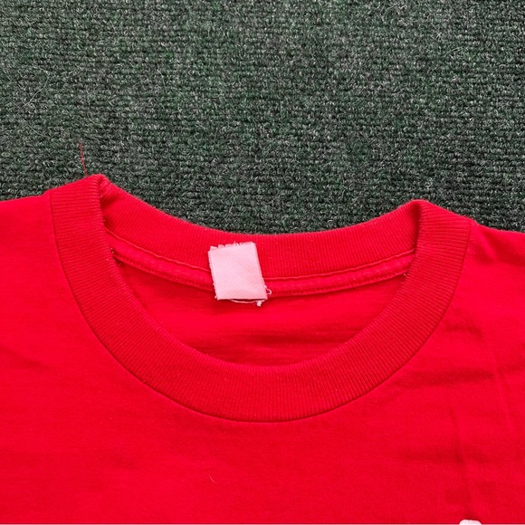 Vintage 01’ Coca Cola X Soccer Copa America Wrap Around Red T Shirt Size L 21X27 - Picture 5 of 8